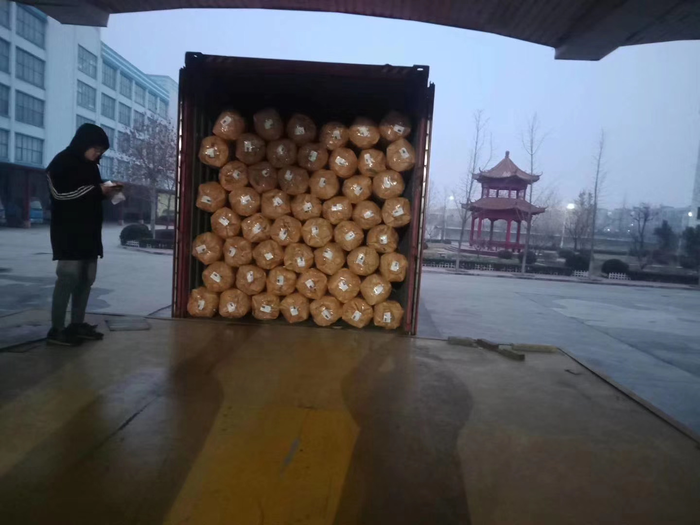 床墊裝集裝箱
